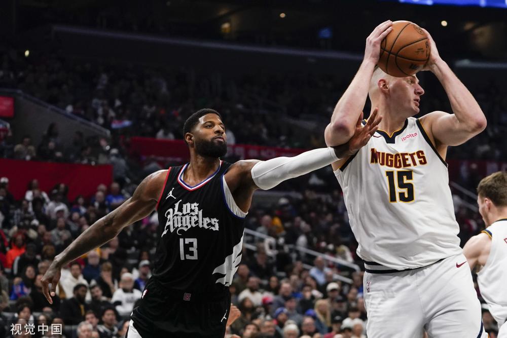 随着全球经 随着全球经