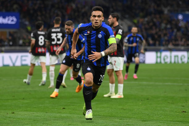 直被视为足 直被视为足